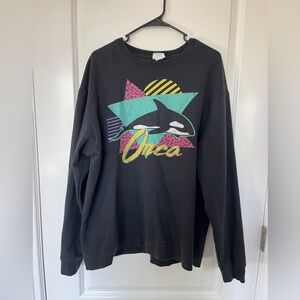 Vintage crewneck